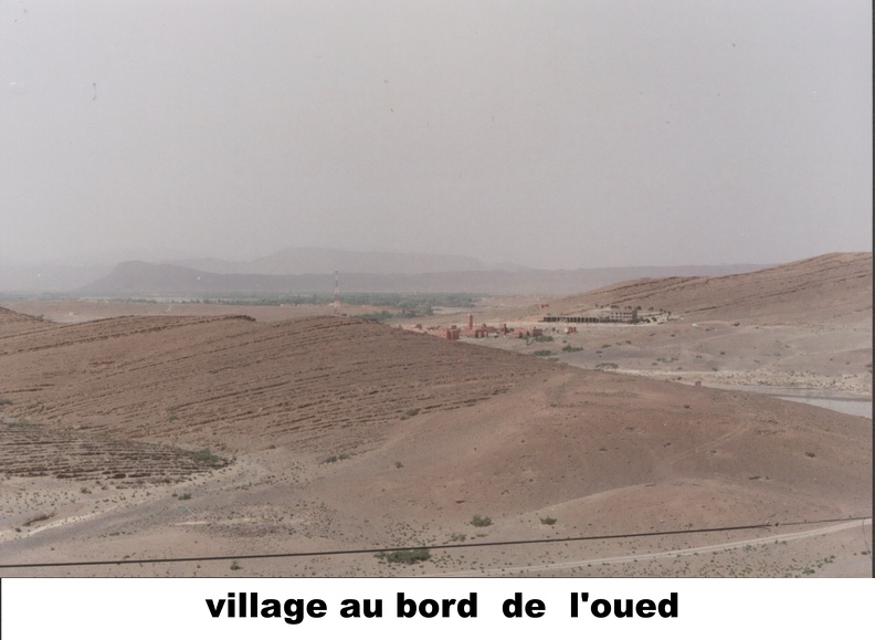 21-village-oued.jpg