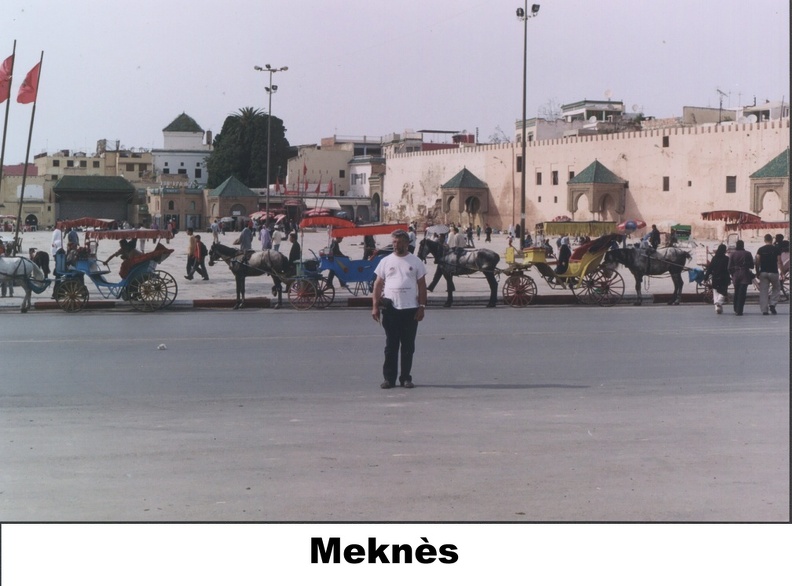 18-Meknes-place.jpg