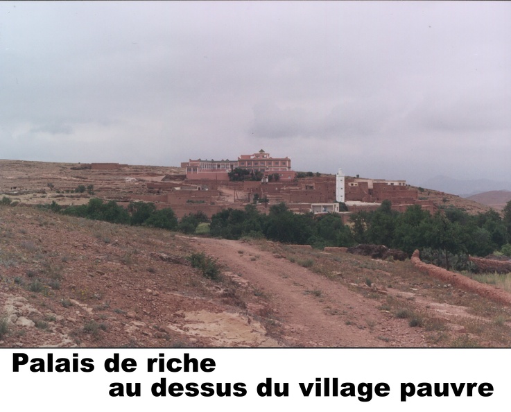 46-Palais-village.jpg